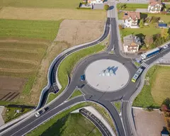 Wisthaler com 20 10 Kreisverkehr Toblach DJI 0303